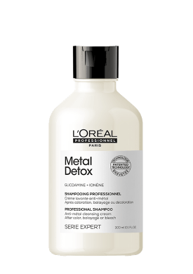 Shampoo packshot - metal detox